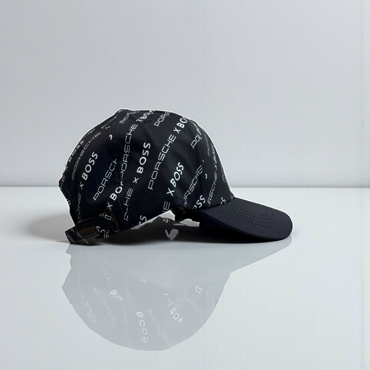 Gorra Porsche Negra – Estilo Deportivo Premium | Elegancia y Pasión Automotriz