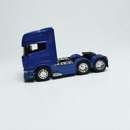 Scania V8 R730 1:32 – Cabezal de Colección en Metal | El Icono Europeo de Potencia y Elegancia