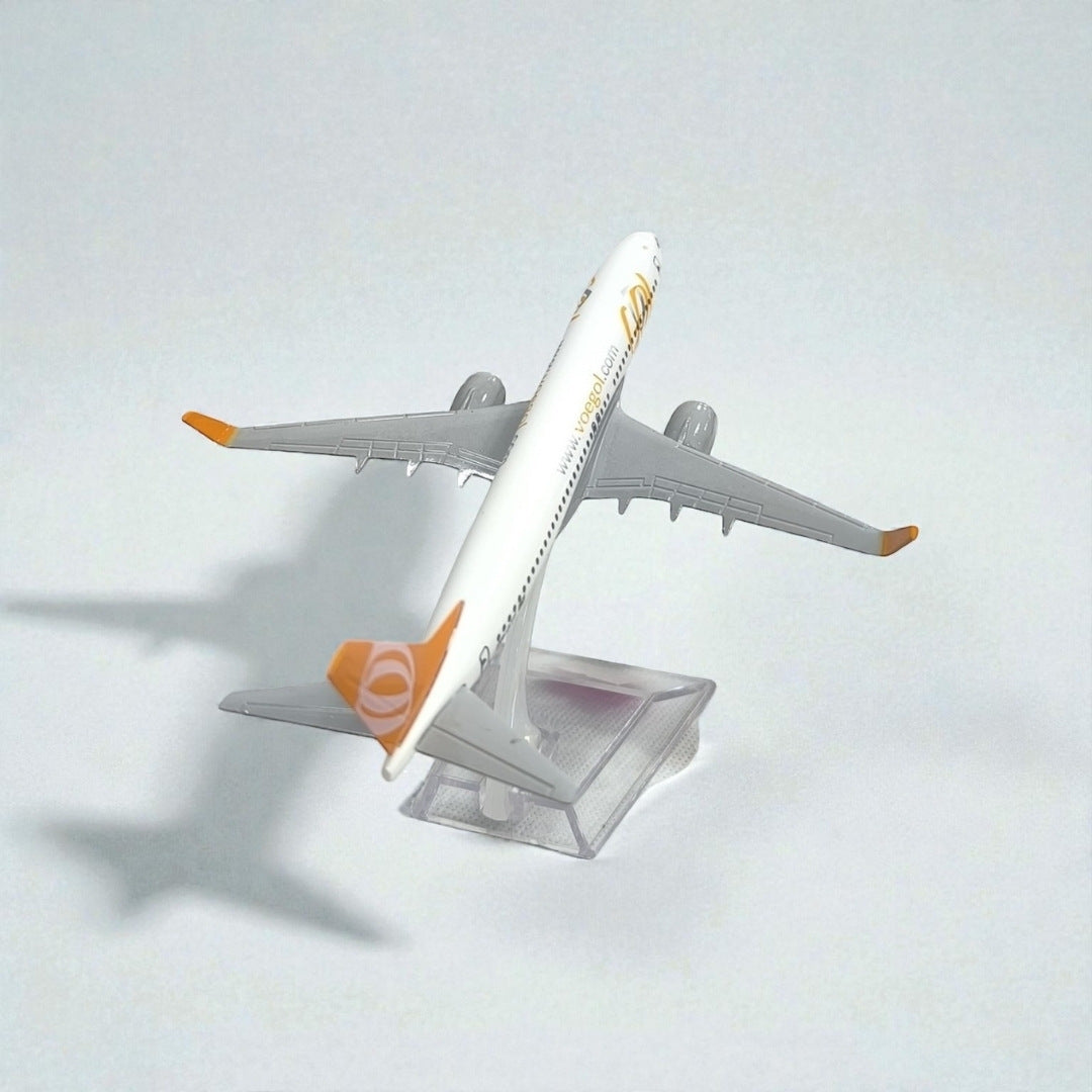 Avión GOL 1:400 – Modelo de Colección en Metal | Aeronave Comercial de Alta Precisión