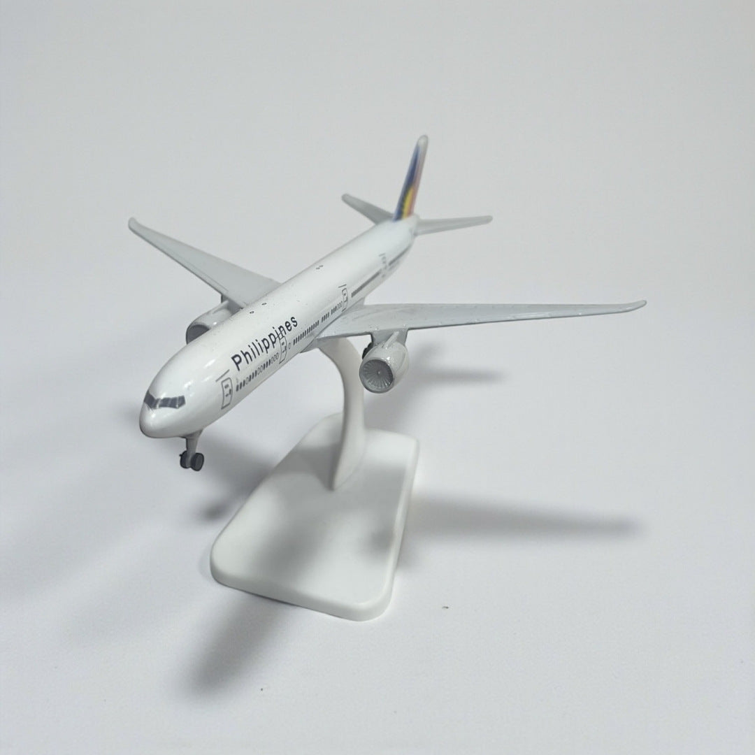 Avión Philippine Airlines 1:350 – Modelo a Escala Detallado para Coleccionistas