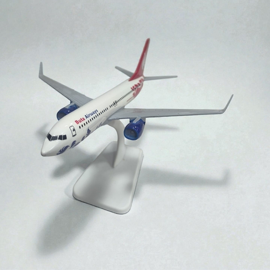 Avión Buta Airways 1:350 – Modelo a Escala Detallado para Coleccionistas