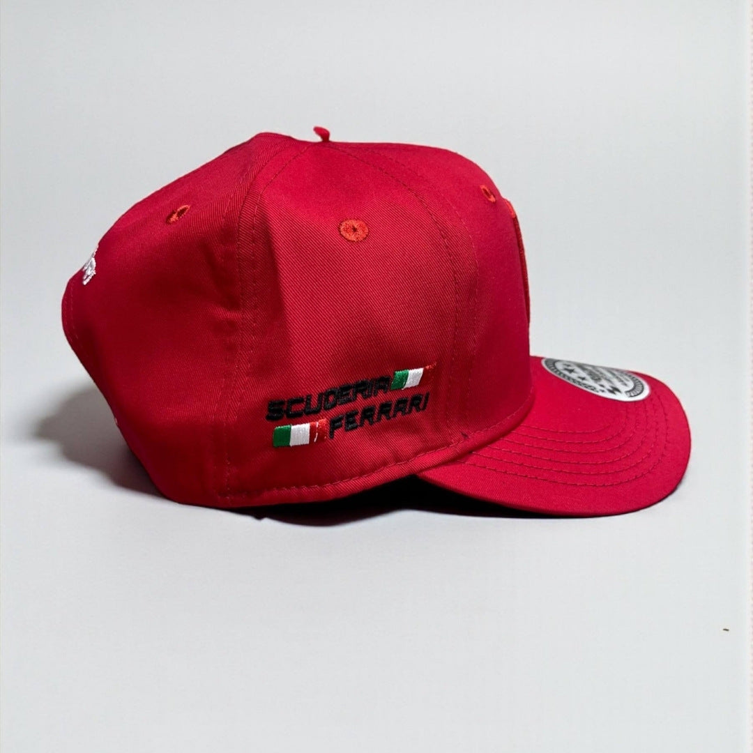 Gorra Ferrari Roja | Pasión, Velocidad y Estilo Racing