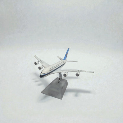 Avión China Southern 1:400 – Modelo a Escala Detallado para Coleccionistas
