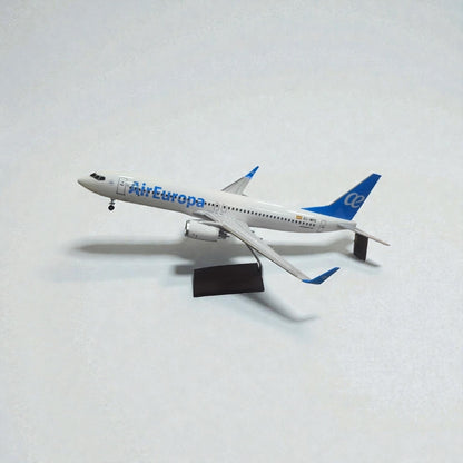 Avión Air Europa 1:200 – Modelo a Escala Detallado para Coleccionistas
