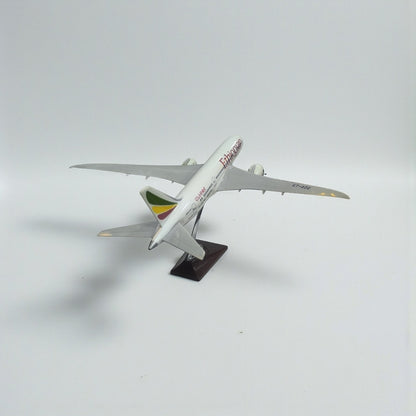 Avión Ethiopian Airlines 1:200 – Modelo a Escala Detallado para Coleccionistas