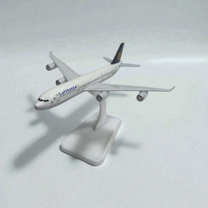 Avión Lufthansa 1:350 – Modelo a Escala Detallado para Coleccionistas