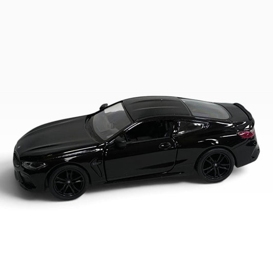 BMW M8 1:32 Negro