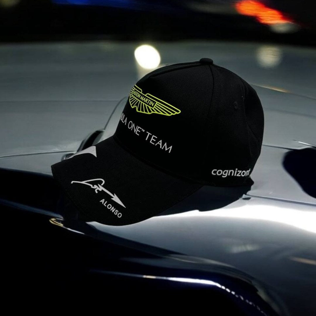 Gorra Aston Martin – Elegancia y Distinción en Cada Detalle