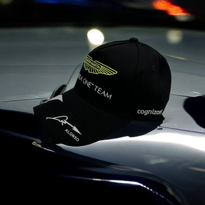 Gorra Aston Martin – Elegancia y Distinción en Cada Detalle