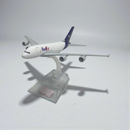 Avión FedEx 1:400 – Modelo de Colección en Metal | Aeronave de Carga Premium
