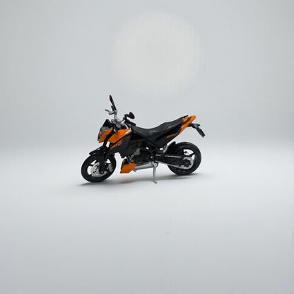 Moto KTM 690 Duke 1:12 – Modelo a Escala Detallado para Coleccionistas