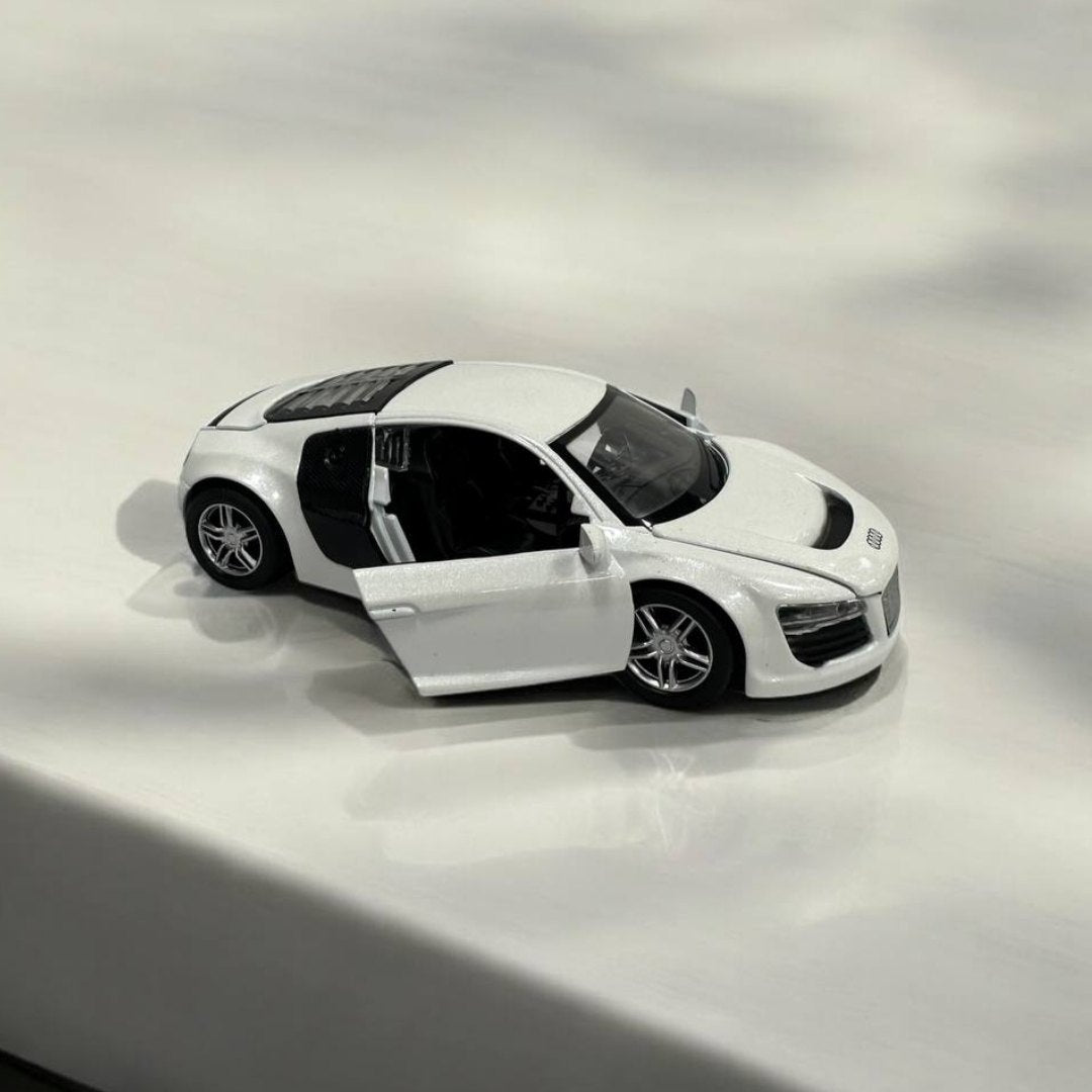 Audi R8 1:27 – Modelo a Escala – Superdeportivo de Lujo y Desempeño en Miniatura