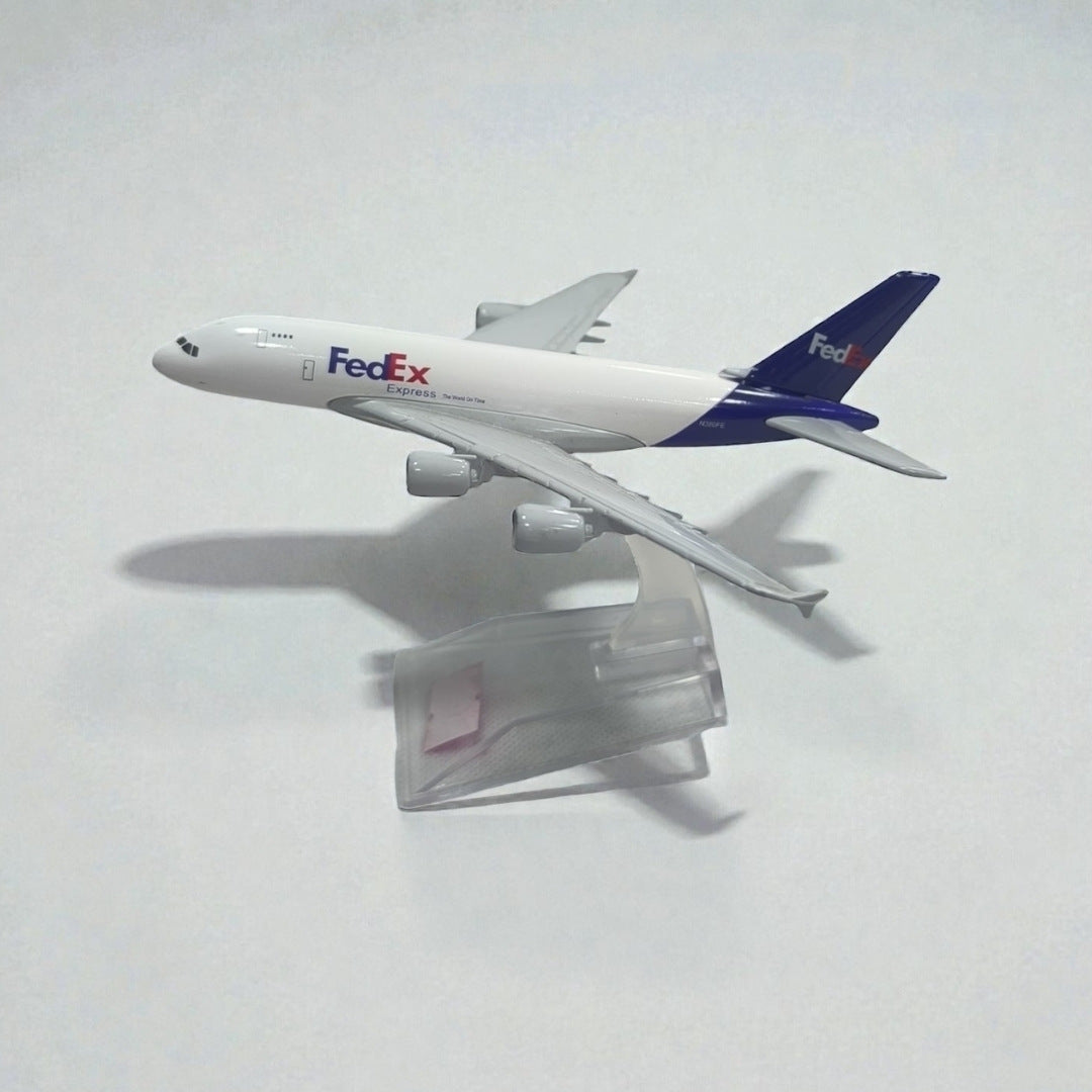 Avión FedEx 1:400 – Modelo de Colección en Metal | Aeronave de Carga Premium
