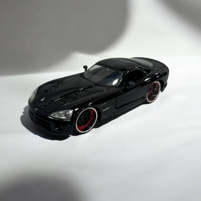 Dodge Viper SRT de Rápidos y Furiosos a Escala 1:24 – Adrenalina y Estilo en Tu Colección