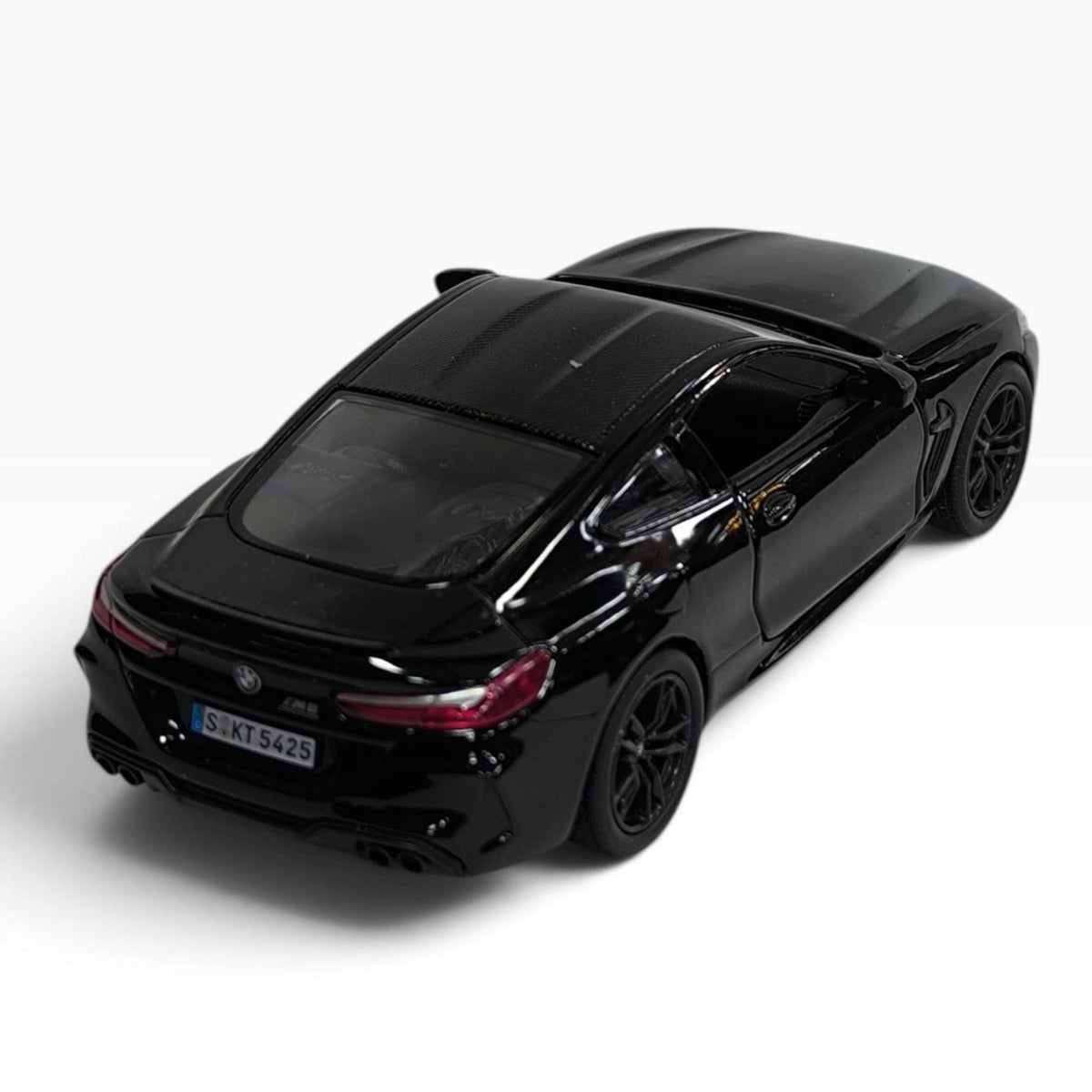 BMW M8 1:32 Negro