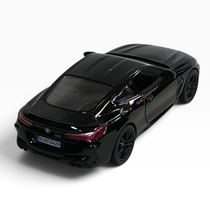 BMW M8 1:32 Negro