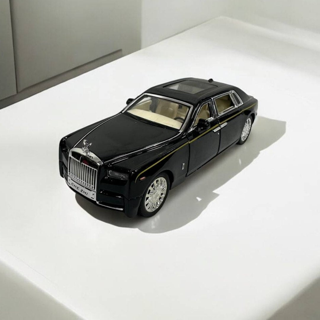 Rolls-Royce 1:27 – Modelo a Escala – Automóvil de Lujo y Elegancia en Miniatura