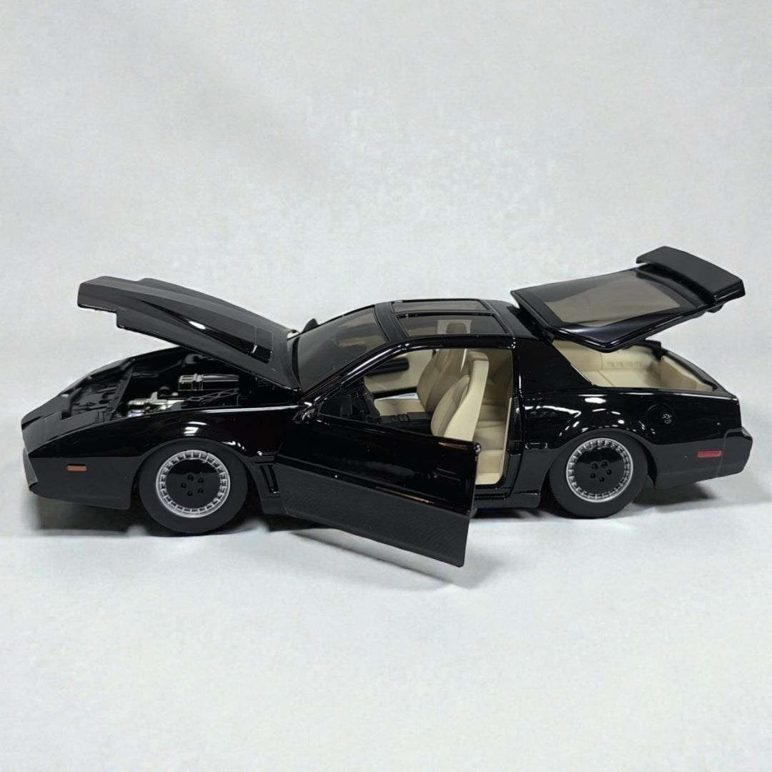 Knight Rider KITT 1:24 Jada | El Auto Fantástico de Colección
