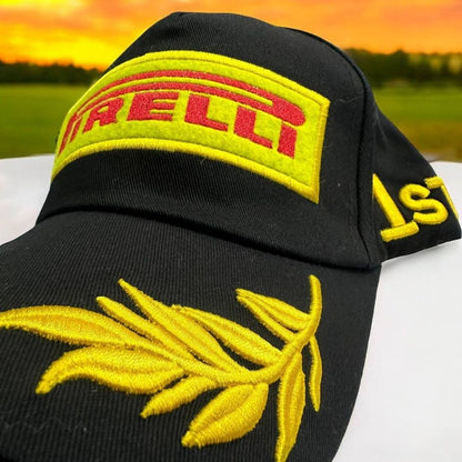 ¡Gorra Pirelli Negra - Estilo y Resistencia en Cada Detalle!