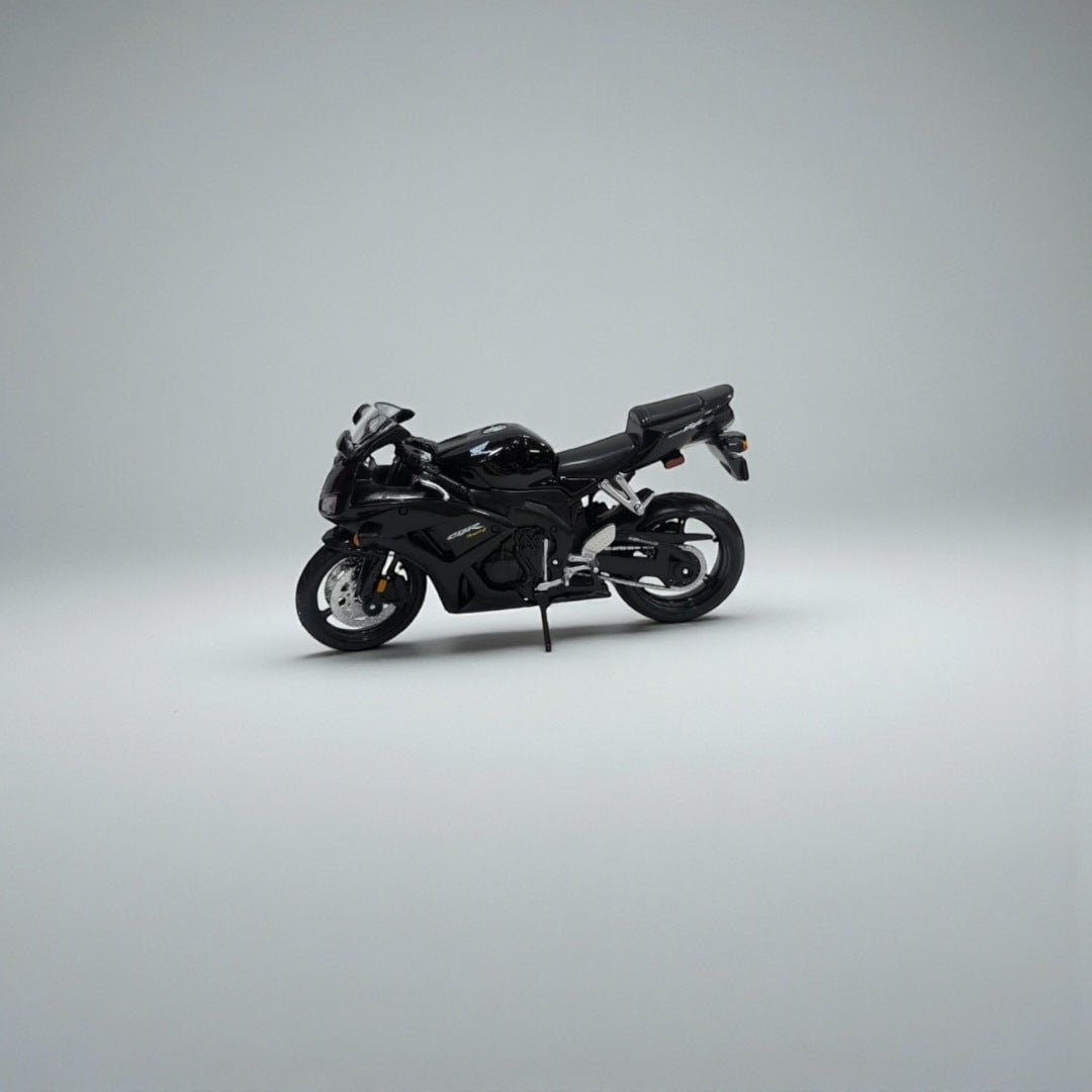 Moto Honda CBR 1000RR 1:12 – Modelo a Escala Detallado para Coleccionistas