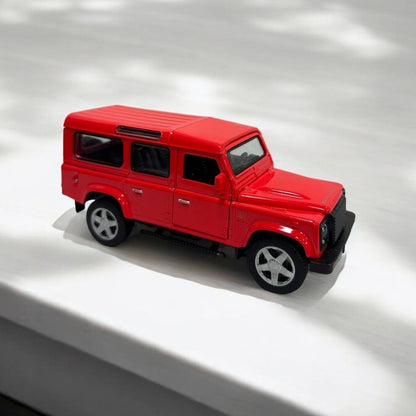 Land Rover Defender Clásico 1:27 – Modelo a Escala – SUV Todo Terreno Icónico en Miniatura