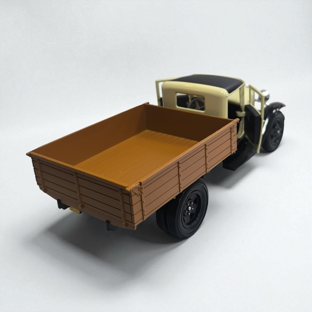 Ford Model AA 1931 Beige – Modelo de Colección 1:24 en Metal Clásico