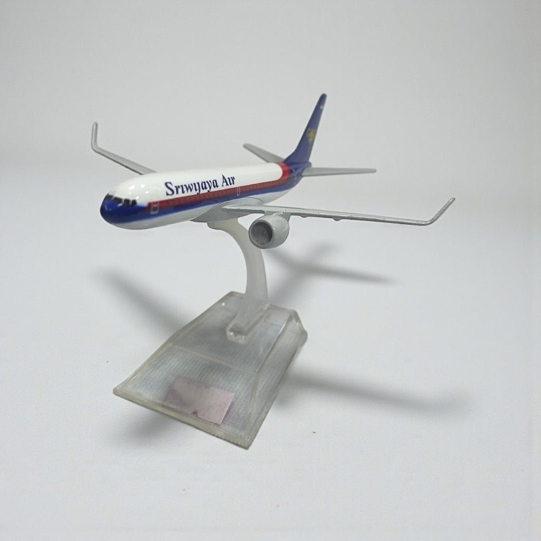 Avión Sriwijaya Air 1:400 – Modelo de Colección en Metal | Detalle Premium para Amantes de la Aviación