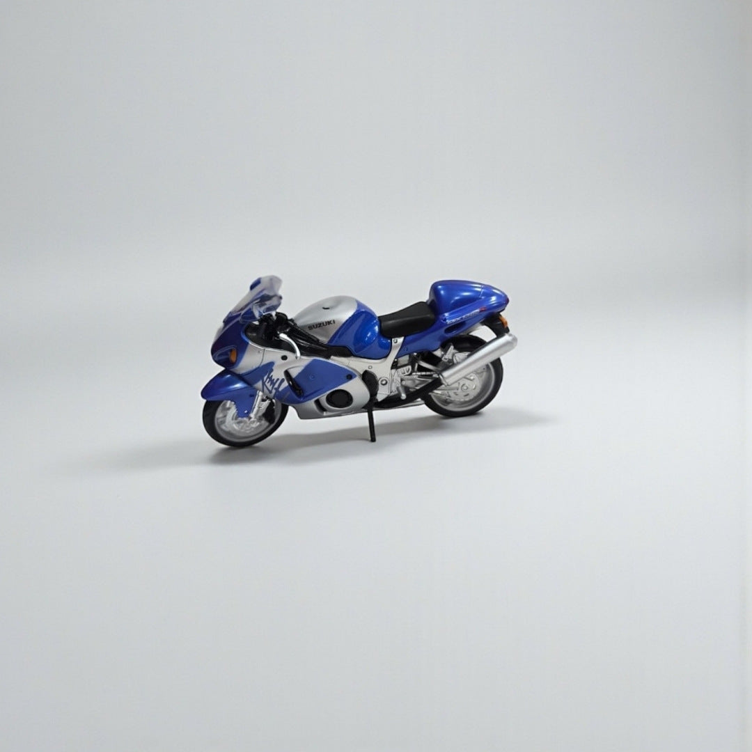 Moto Suzuki GSX 1300R Hayabusa 1:12 – Modelo a Escala Detallado para Coleccionistas