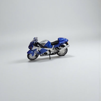 Moto Suzuki GSX 1300R Hayabusa 1:12 – Modelo a Escala Detallado para Coleccionistas