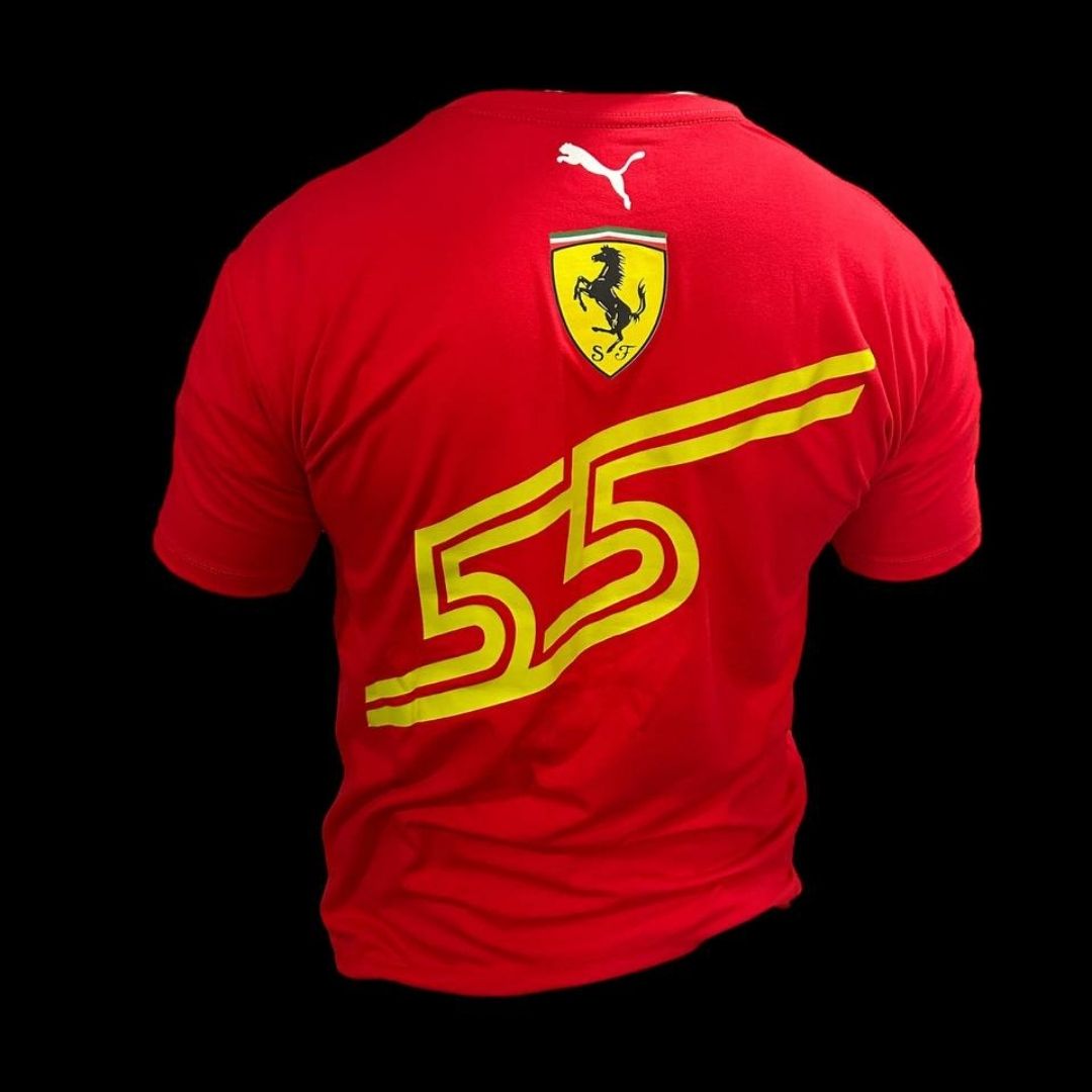 Camiseta Ferrari 55 - ¡Pasión y Elegancia en Rojo Escarlata!