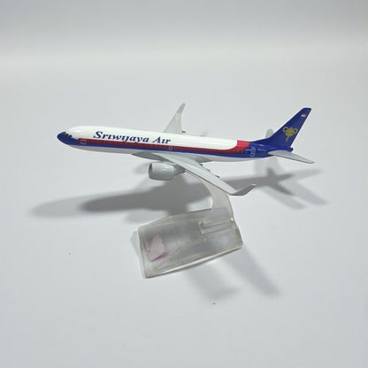 Avión Sriwijaya Air 1:400 – Modelo de Colección en Metal | Detalle Premium para Amantes de la Aviación