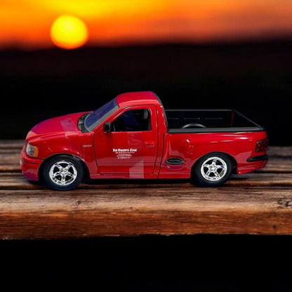 Brian's Ford F-150 1:24 – Modelo a Escala – Pickup Icónico de Rápidos y Furiosos