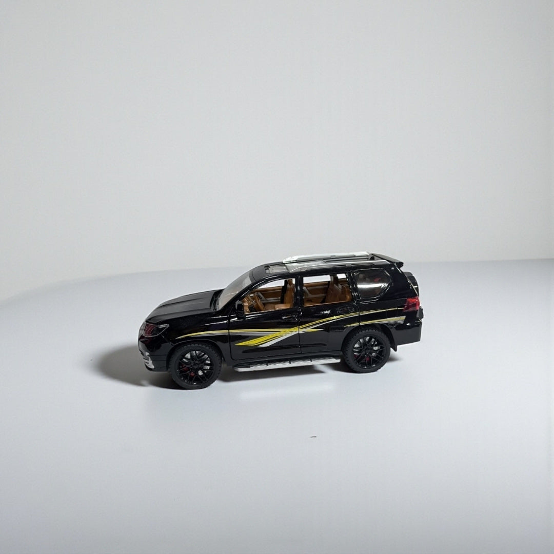 Toyota Prado 1:18 – SUV Todoterreno a Escala para Coleccionistas