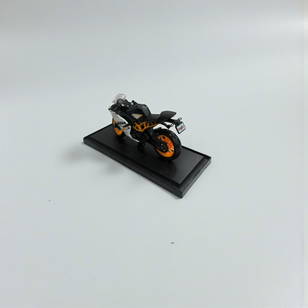 Moto KTM RC390 1:18 – Modelo a Escala Detallado para Coleccionistas