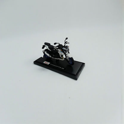 Moto Suzuki GSX 750 1:18 – Modelo a Escala Detallado para Coleccionistas