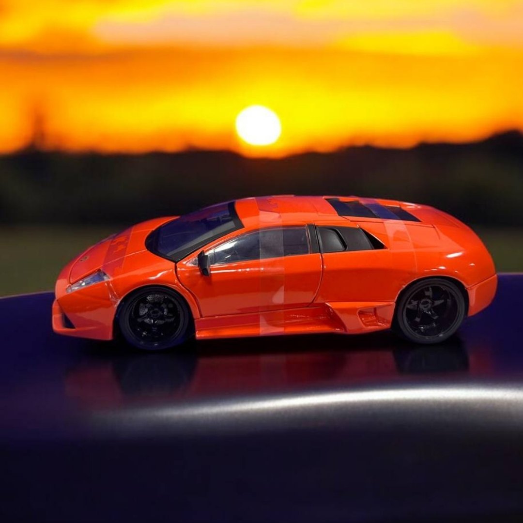 Roman's Lamborghini Murciélago 1:24 – Modelo a Escala – Superdeportivo de Rápidos y Furiosos