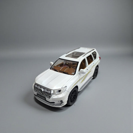 Toyota Prado 1:18 – Camioneta a Escala Detallada para Coleccionistas