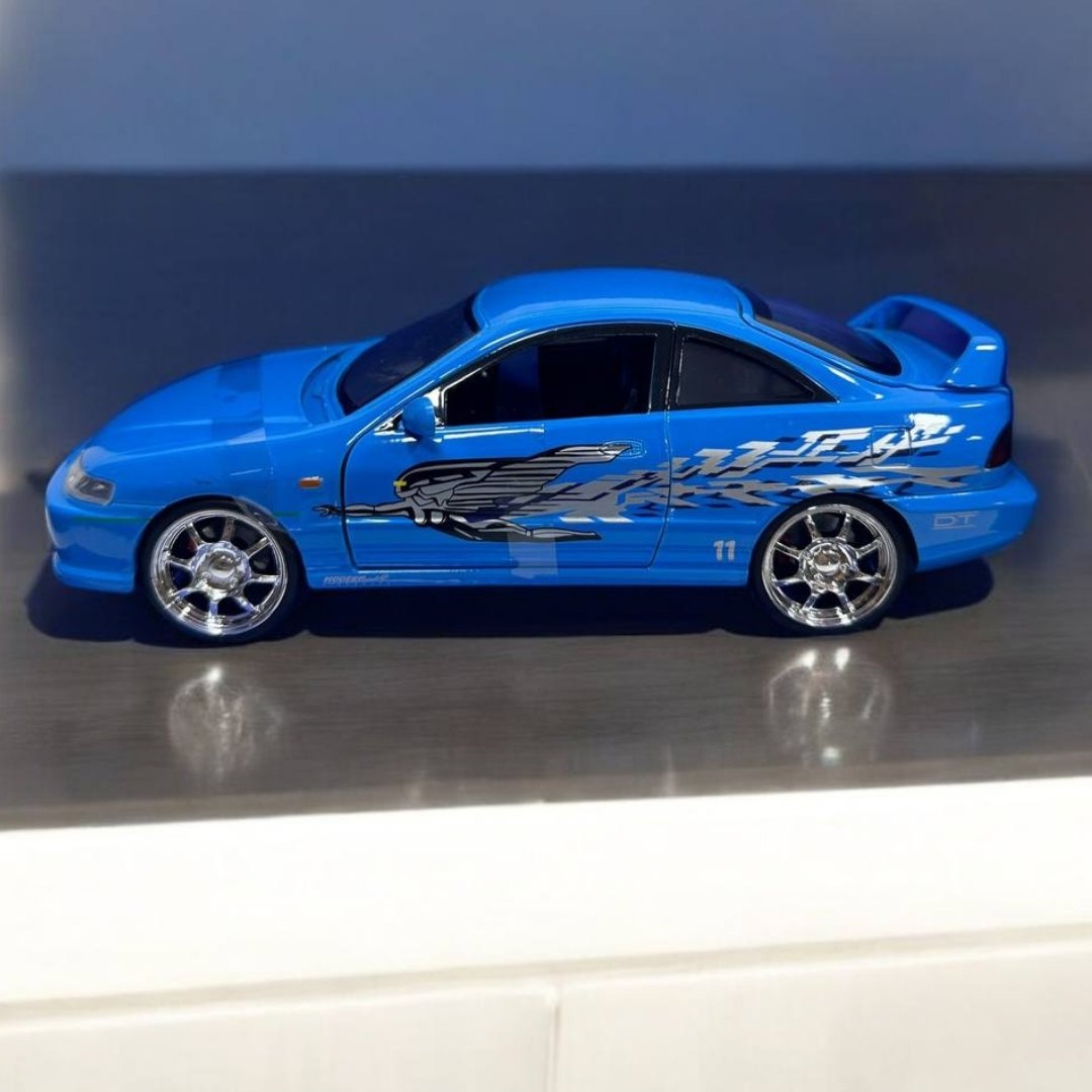 Mia's Acura Integra 1:24 – Modelo a Escala – Deportivo de Rápidos y Furiosos