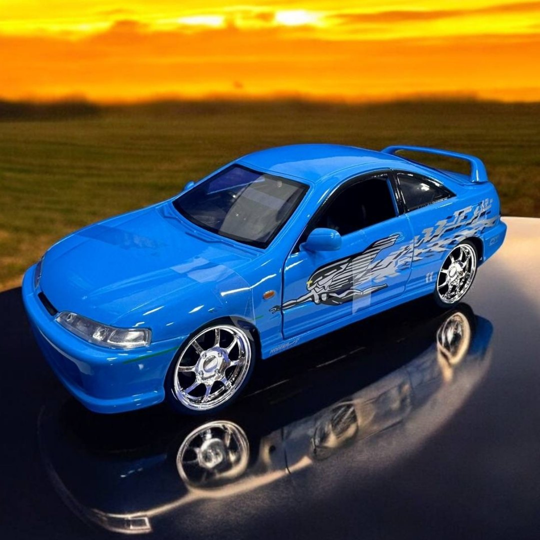 Mia's Acura Integra 1:24 – Modelo a Escala – Deportivo de Rápidos y Furiosos