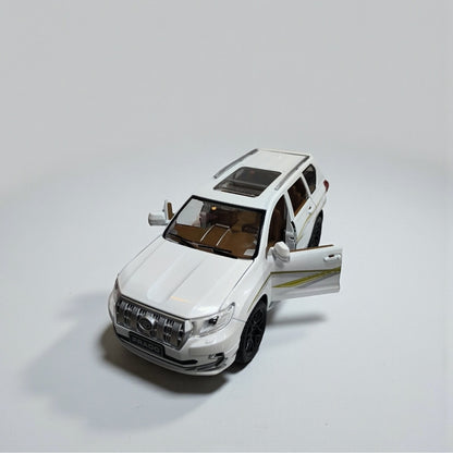 Toyota Prado 1:18 – Camioneta a Escala Detallada para Coleccionistas