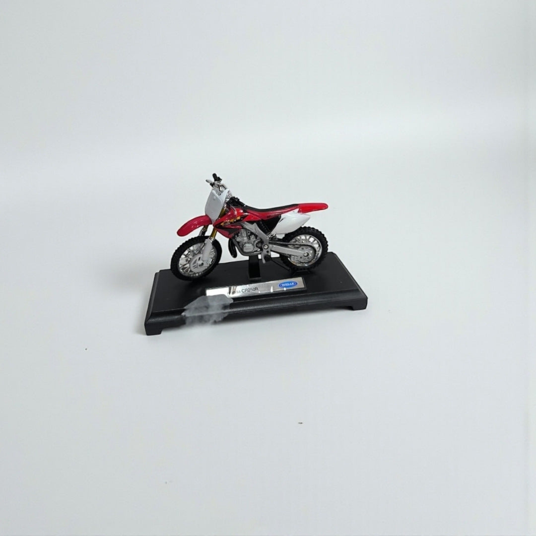 Moto Honda CR250R 1:18 – Modelo a Escala Detallado para Coleccionistas