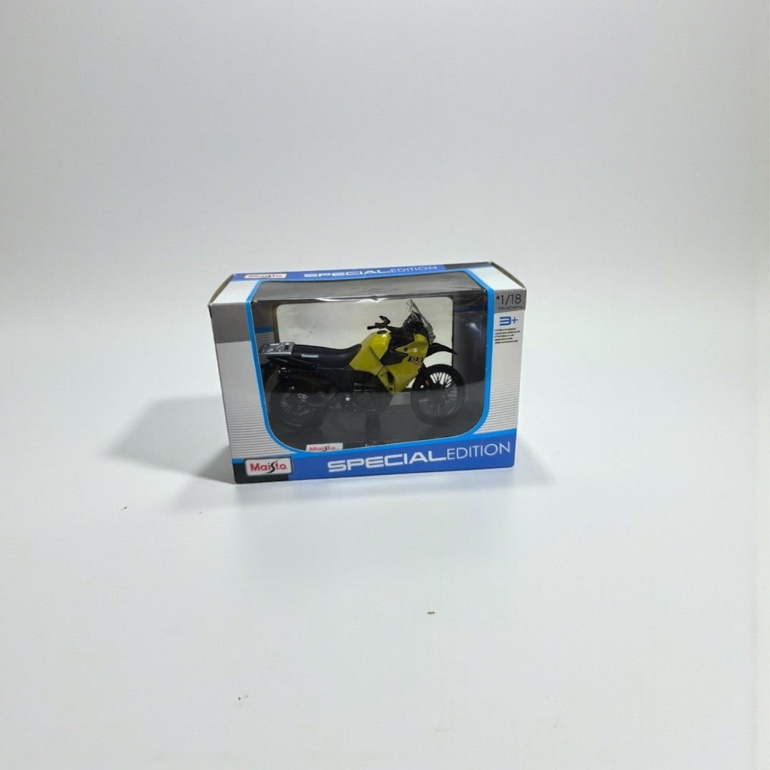 Moto Kawasaki KLR 650 1:18 – Modelo a Escala Detallado para Coleccionistas