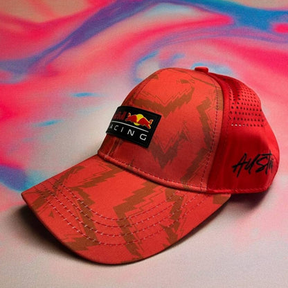 ¡Gorra Red Bull Racing Roja - Velocidad y Pasión en Cada Costura!