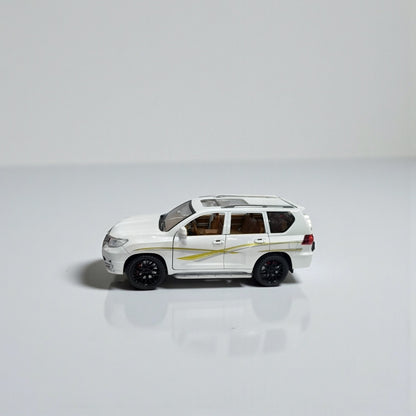 Toyota Prado 1:18 – Camioneta a Escala Detallada para Coleccionistas