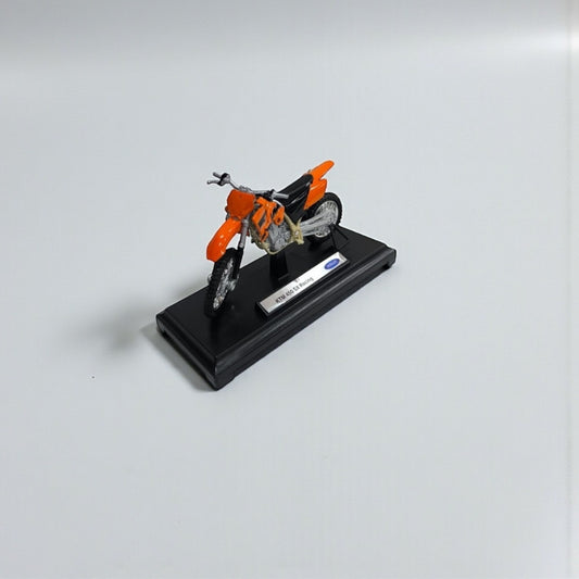 Moto KTM 450 Racing 1:18 – Modelo a Escala Detallado para Coleccionistas
