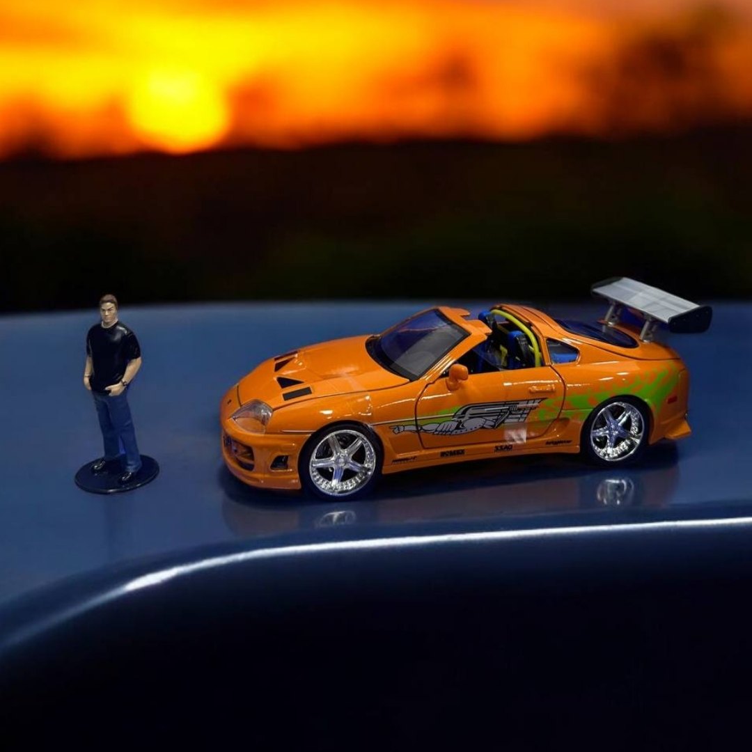 Brian's Toyota Supra 1:24 – Modelo a Escala – Deportivo de Rápidos y Furiosos