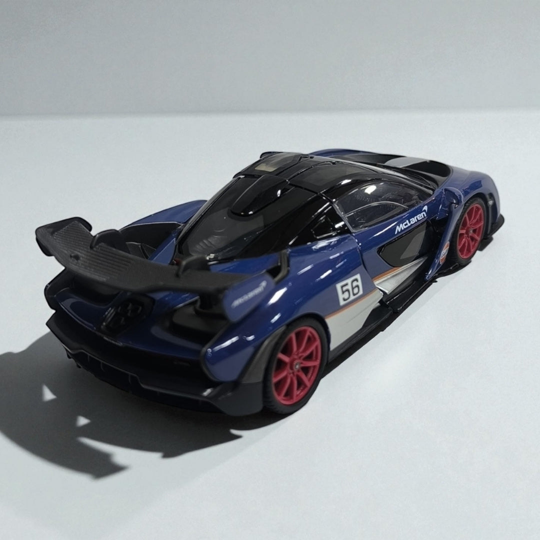 McLaren Senna Gulf Edition – Modelo de Colección 1:24 en Metal