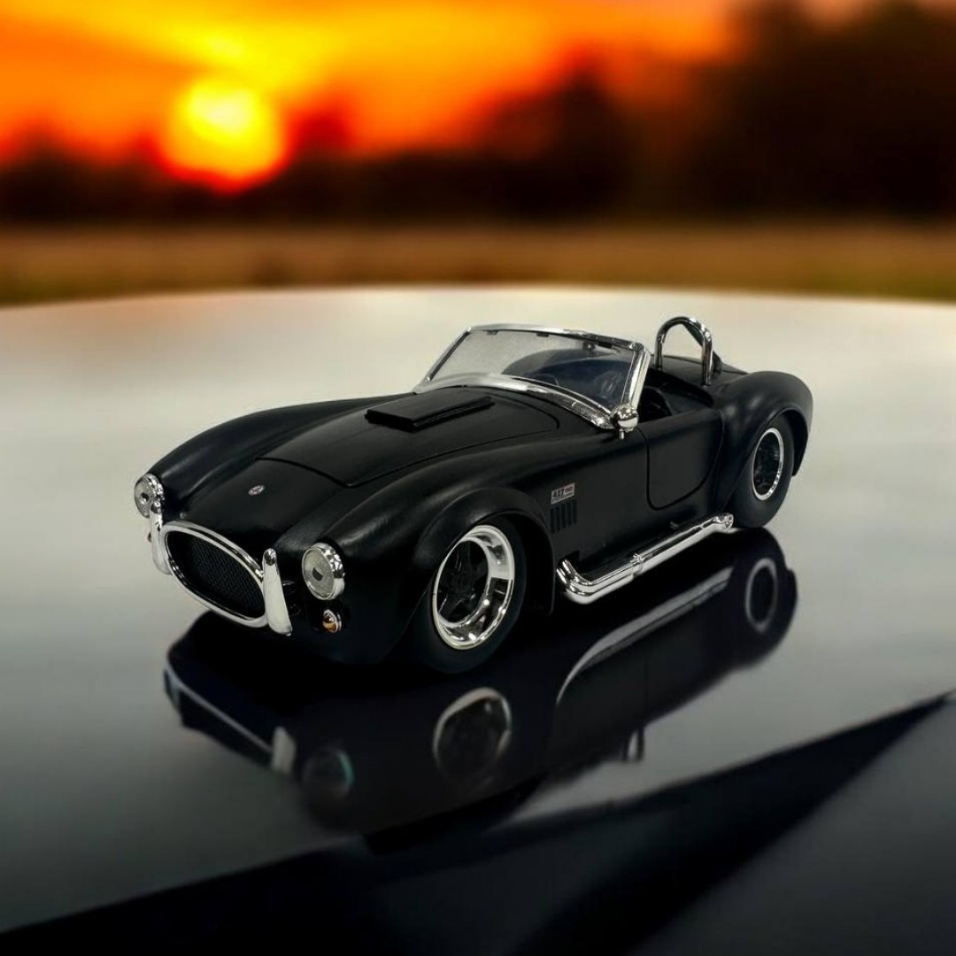 Shelby Cobra 1965 1:24 – Modelo a Escala – Icono Deportivo Clásico