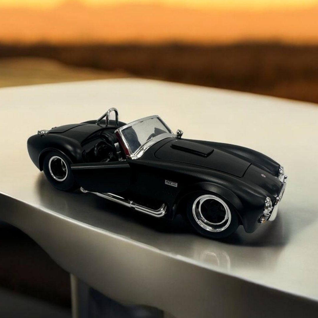 Shelby Cobra 1965 1:24 – Modelo a Escala – Icono Deportivo Clásico