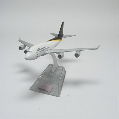 Avión UPS 1:400 – Modelo de Colección en Metal | Aeronave de Carga Premium